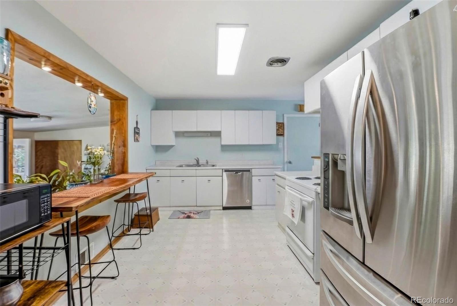 MLS Image #8 for 2927 s stuart street,denver, Colorado