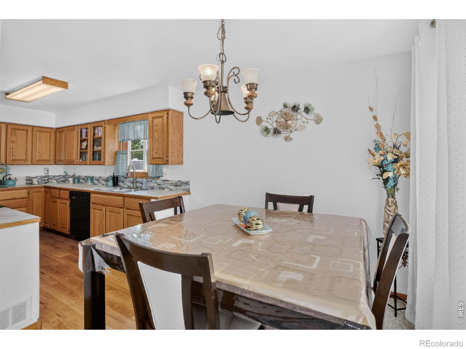 MLS Image #10 for 661  moose court,loveland, Colorado