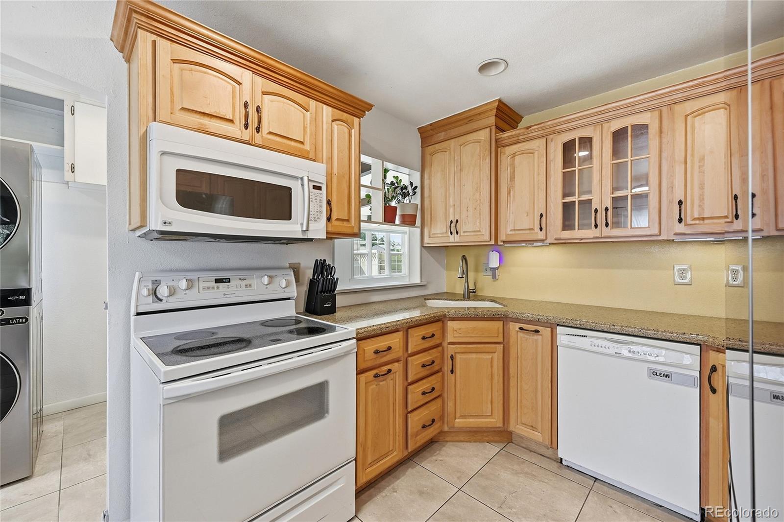 MLS Image #11 for 2309  newark street,aurora, Colorado