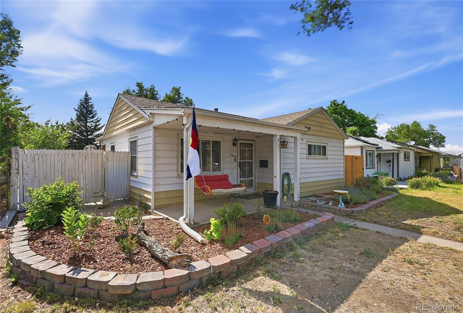 MLS Image #3 for 2309  newark street,aurora, Colorado