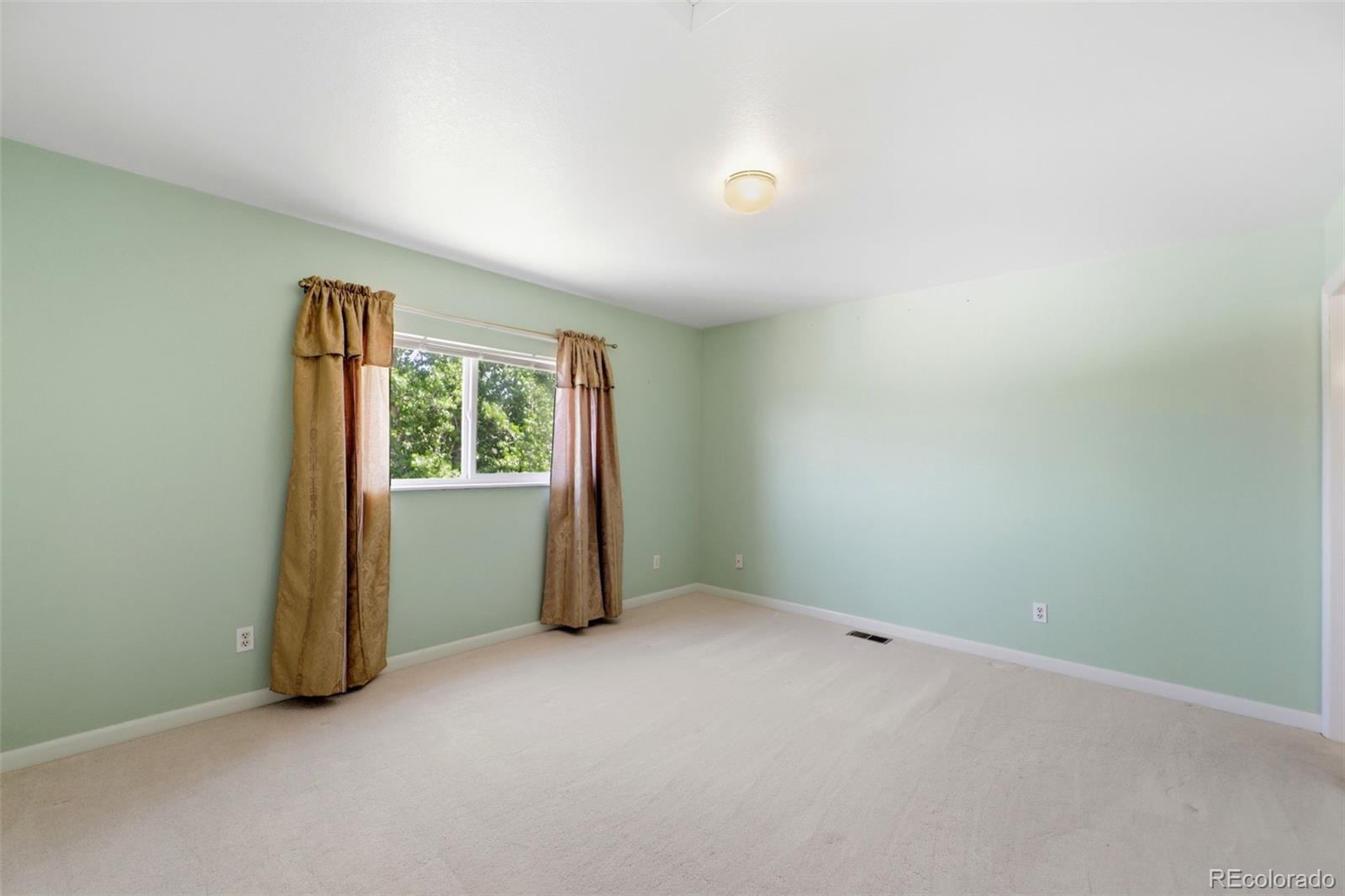 MLS Image #21 for 959  pond side drive,colorado springs, Colorado