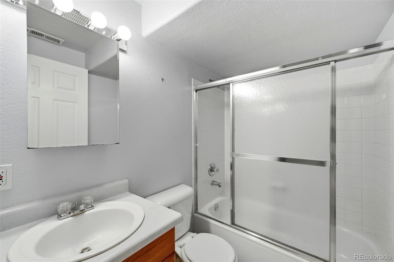 MLS Image #32 for 959  pond side drive,colorado springs, Colorado