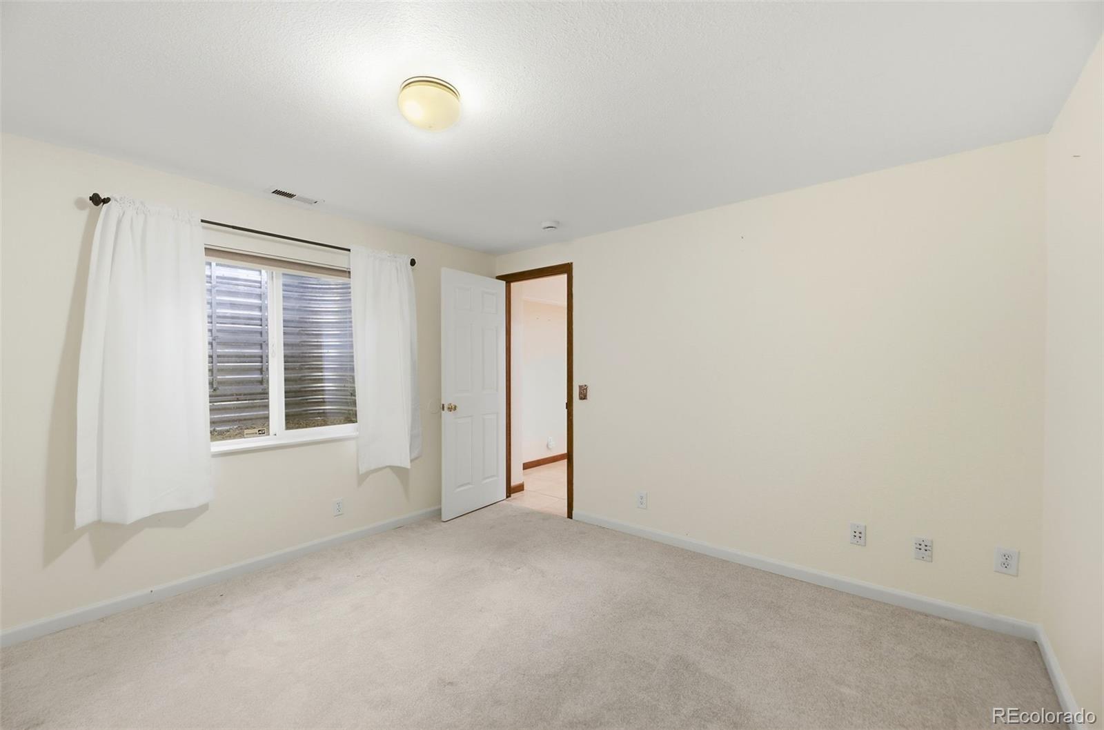 MLS Image #34 for 959  pond side drive,colorado springs, Colorado
