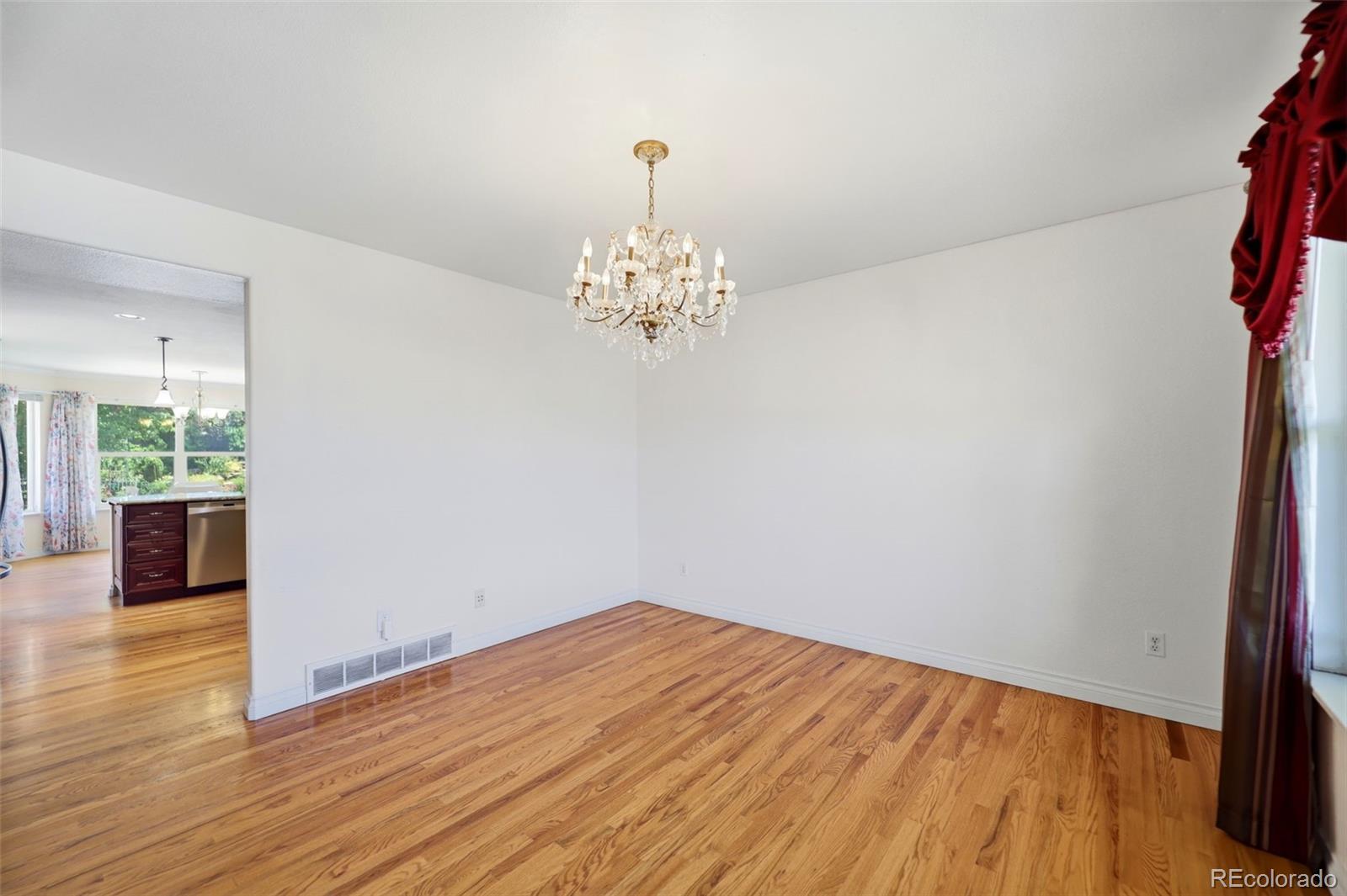MLS Image #4 for 959  pond side drive,colorado springs, Colorado