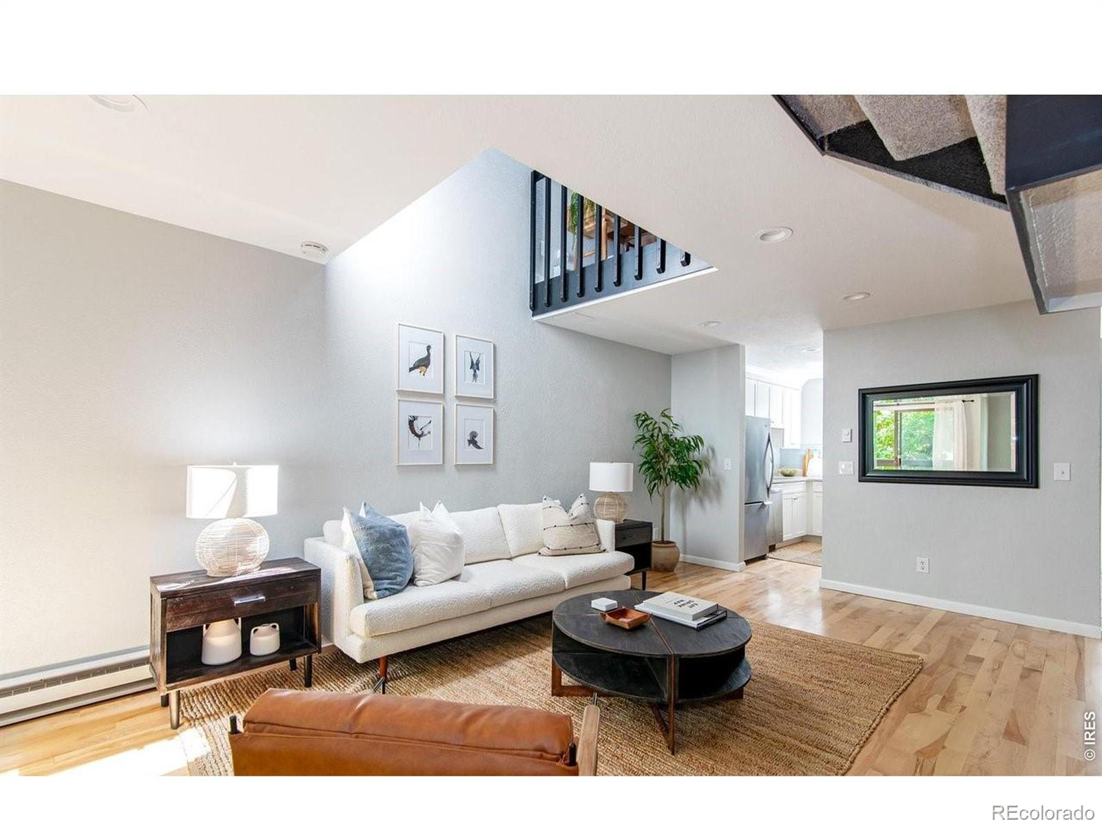MLS Image #4 for 208  pearl street,boulder, Colorado