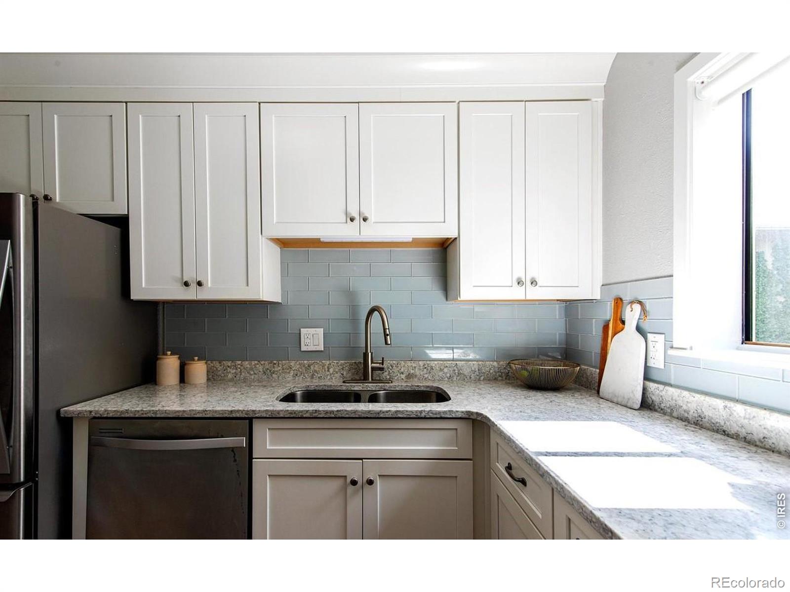 MLS Image #7 for 208  pearl street,boulder, Colorado