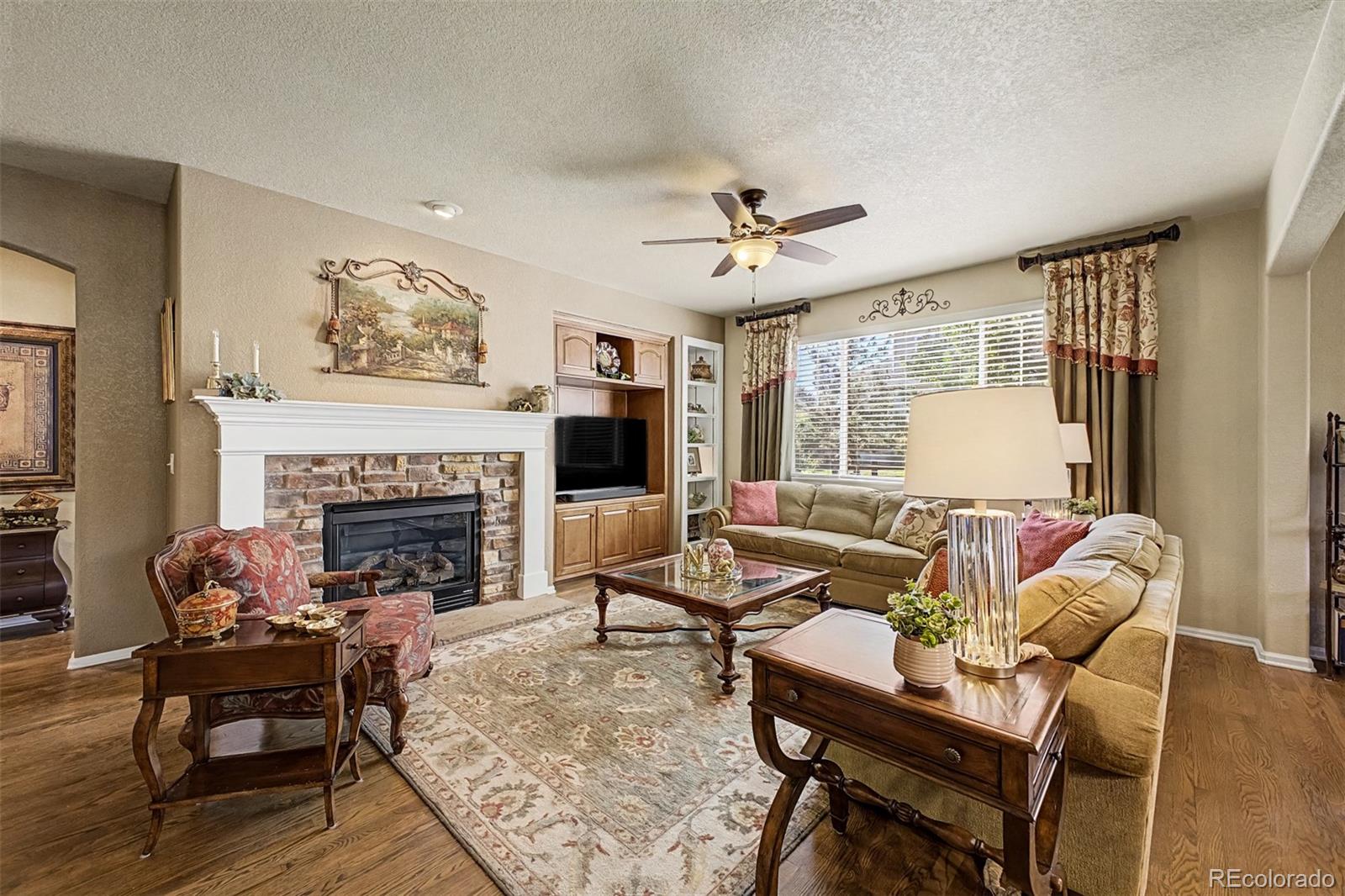 MLS Image #10 for 23589 e ottawa place,aurora, Colorado