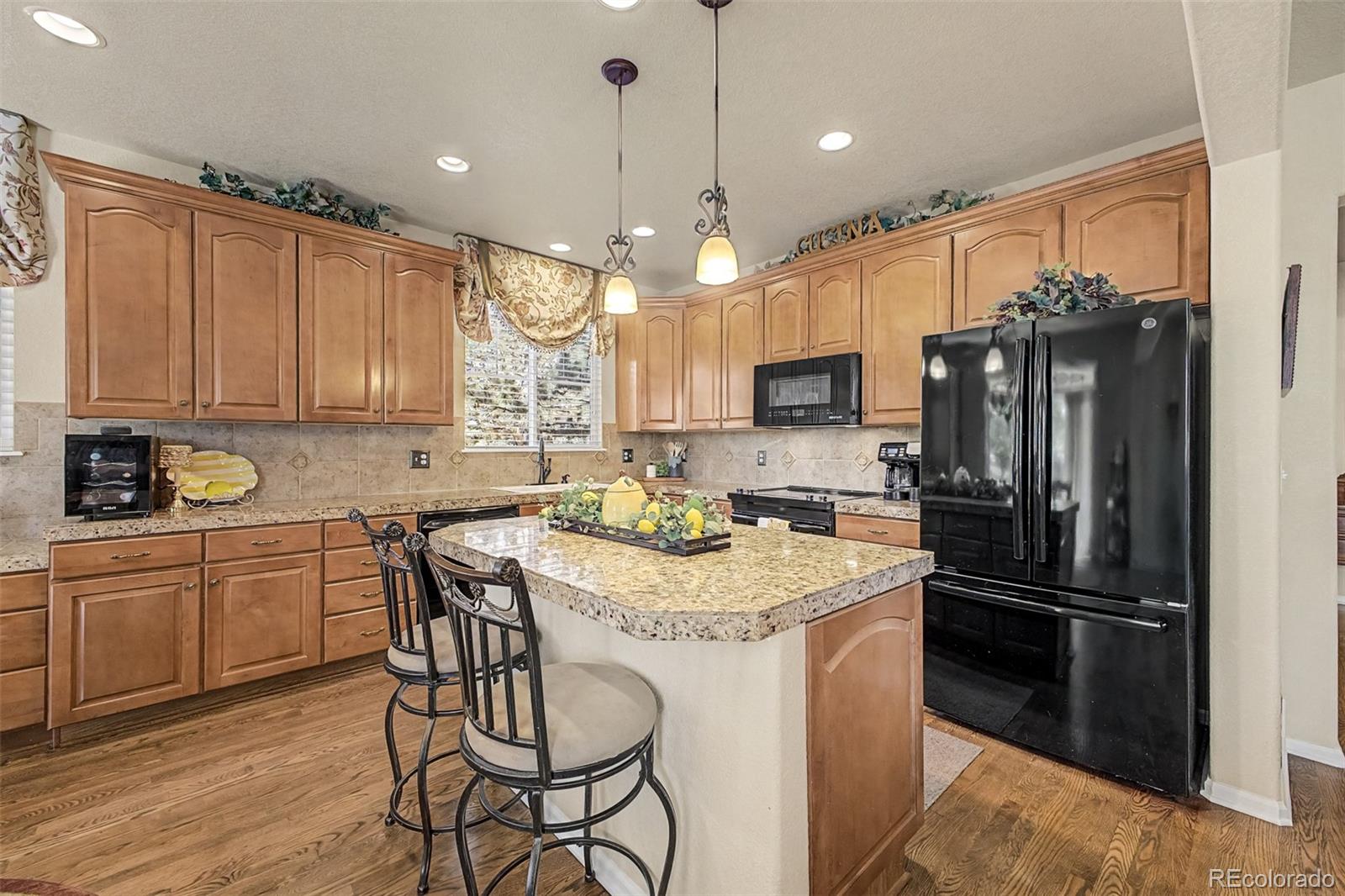 MLS Image #17 for 23589 e ottawa place,aurora, Colorado