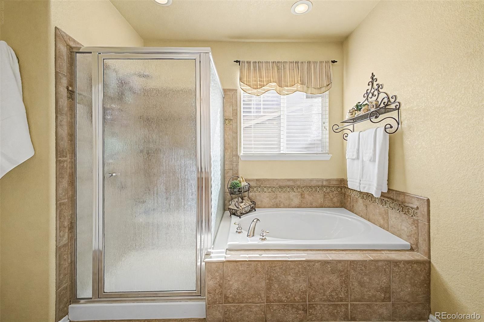 MLS Image #25 for 23589 e ottawa place,aurora, Colorado