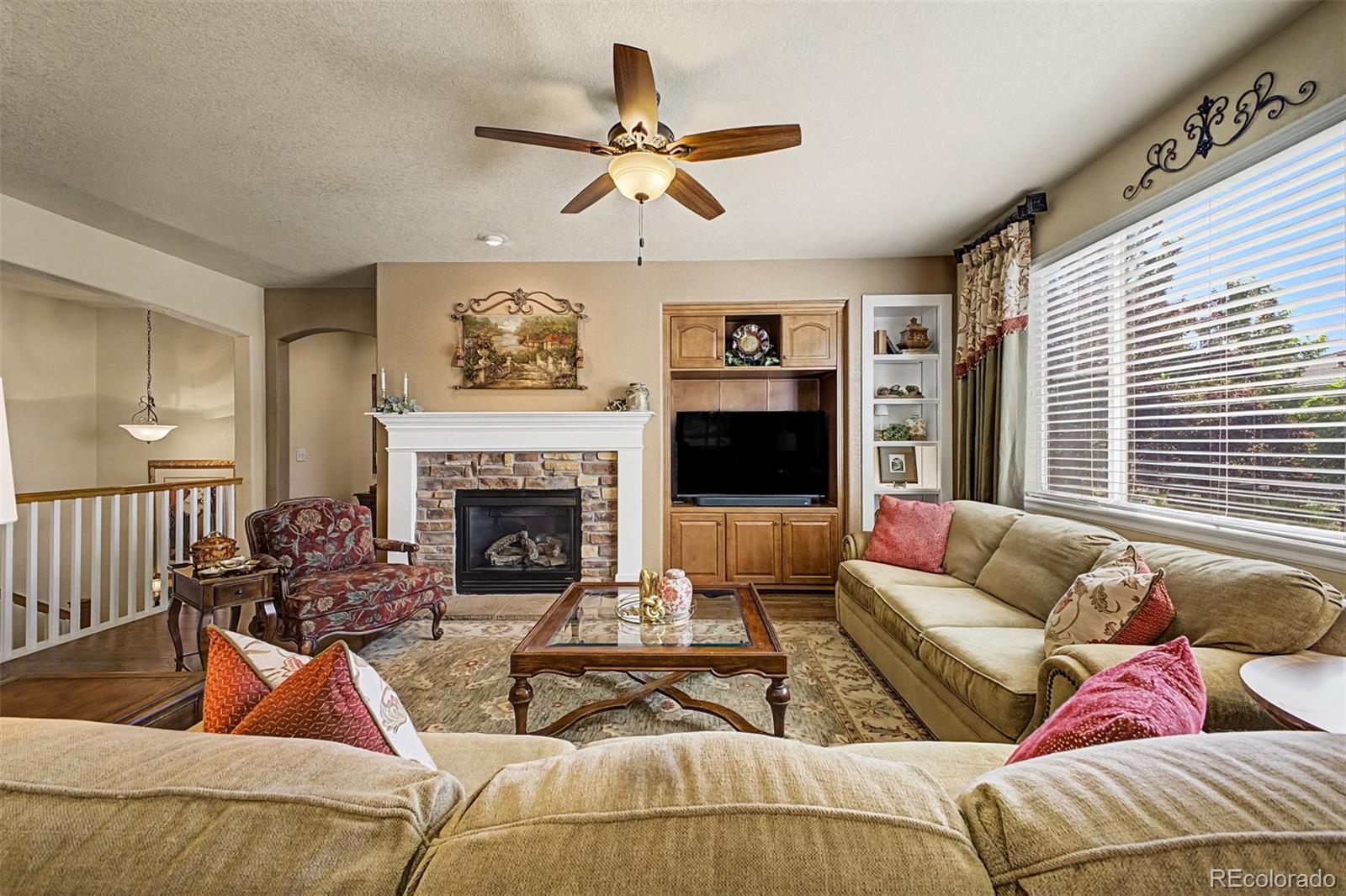 MLS Image #8 for 23589 e ottawa place,aurora, Colorado