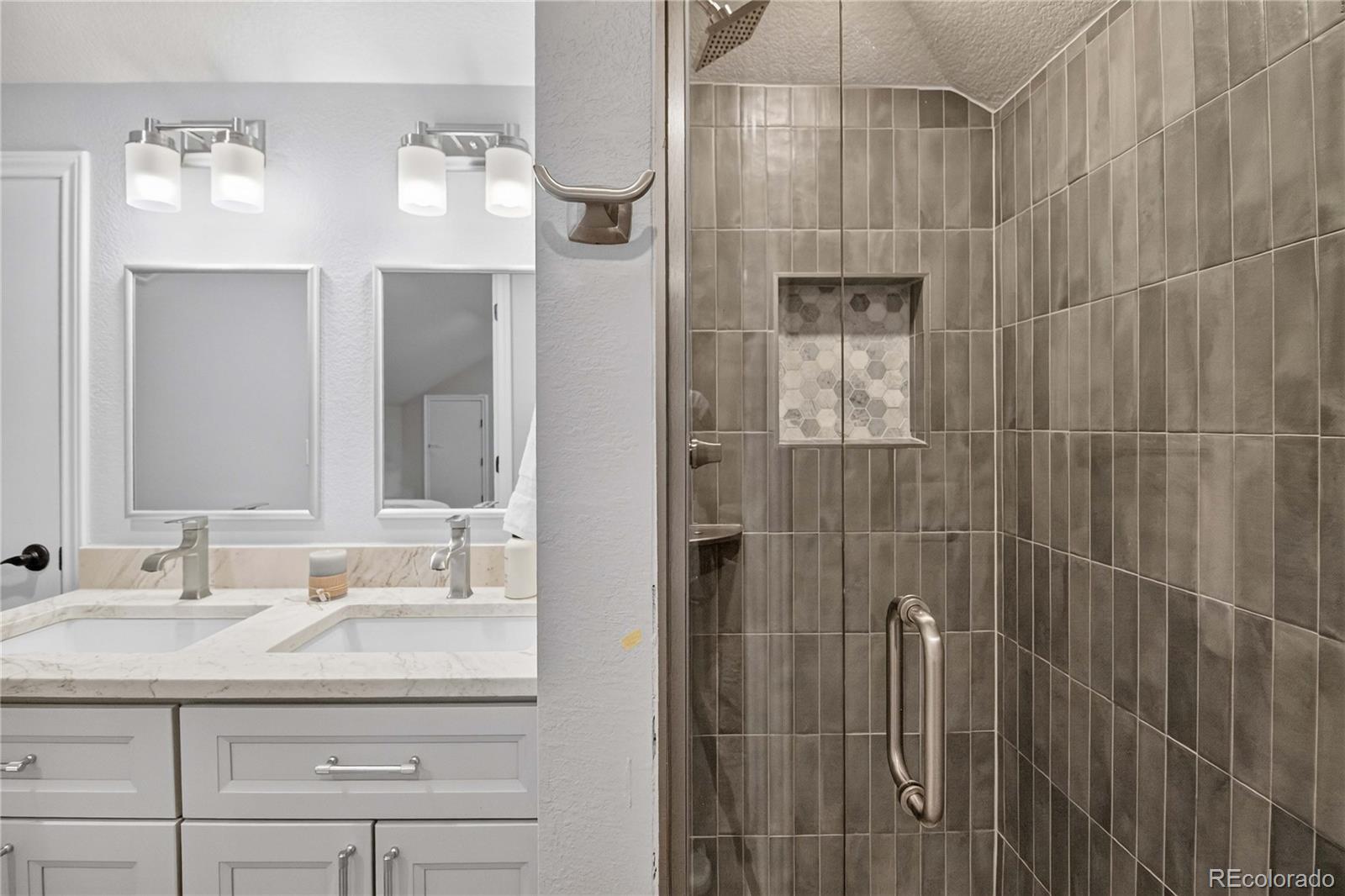 MLS Image #30 for 452 n humboldt street,denver, Colorado