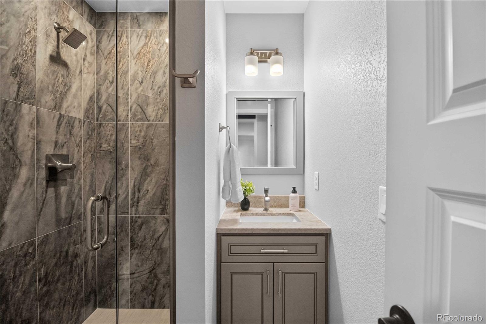 MLS Image #36 for 452 n humboldt street,denver, Colorado