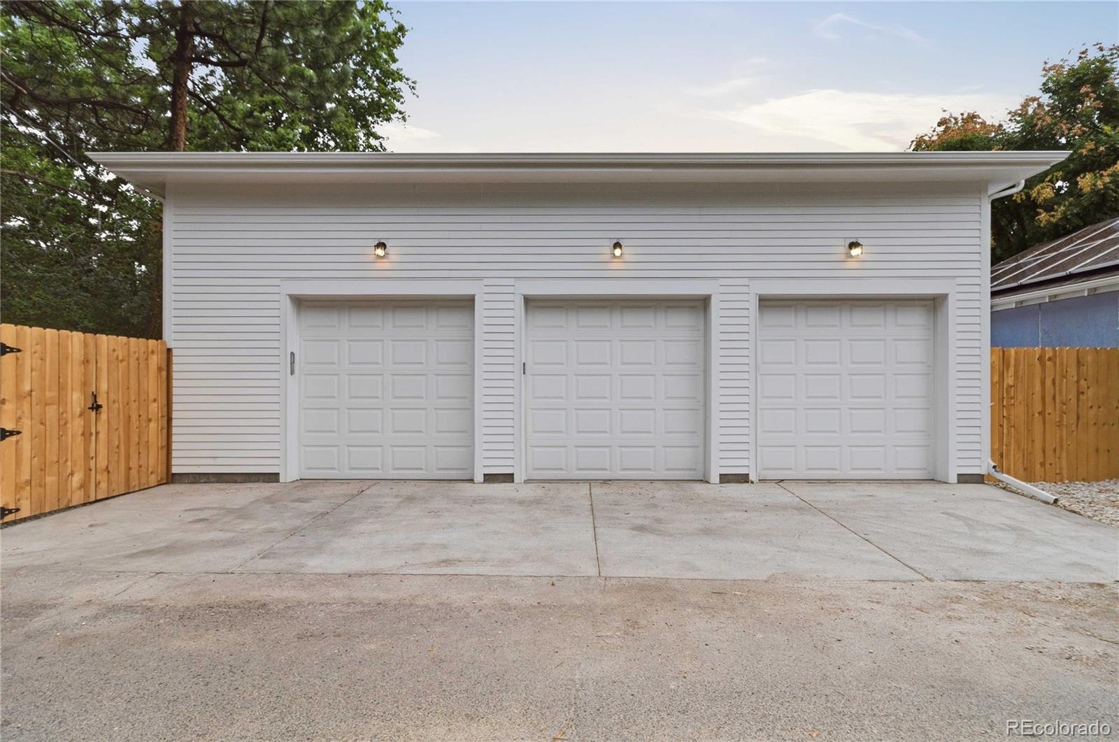 MLS Image #41 for 452 n humboldt street,denver, Colorado
