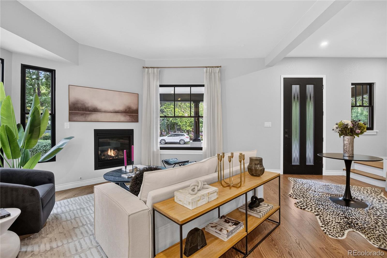 MLS Image #7 for 452 n humboldt street,denver, Colorado