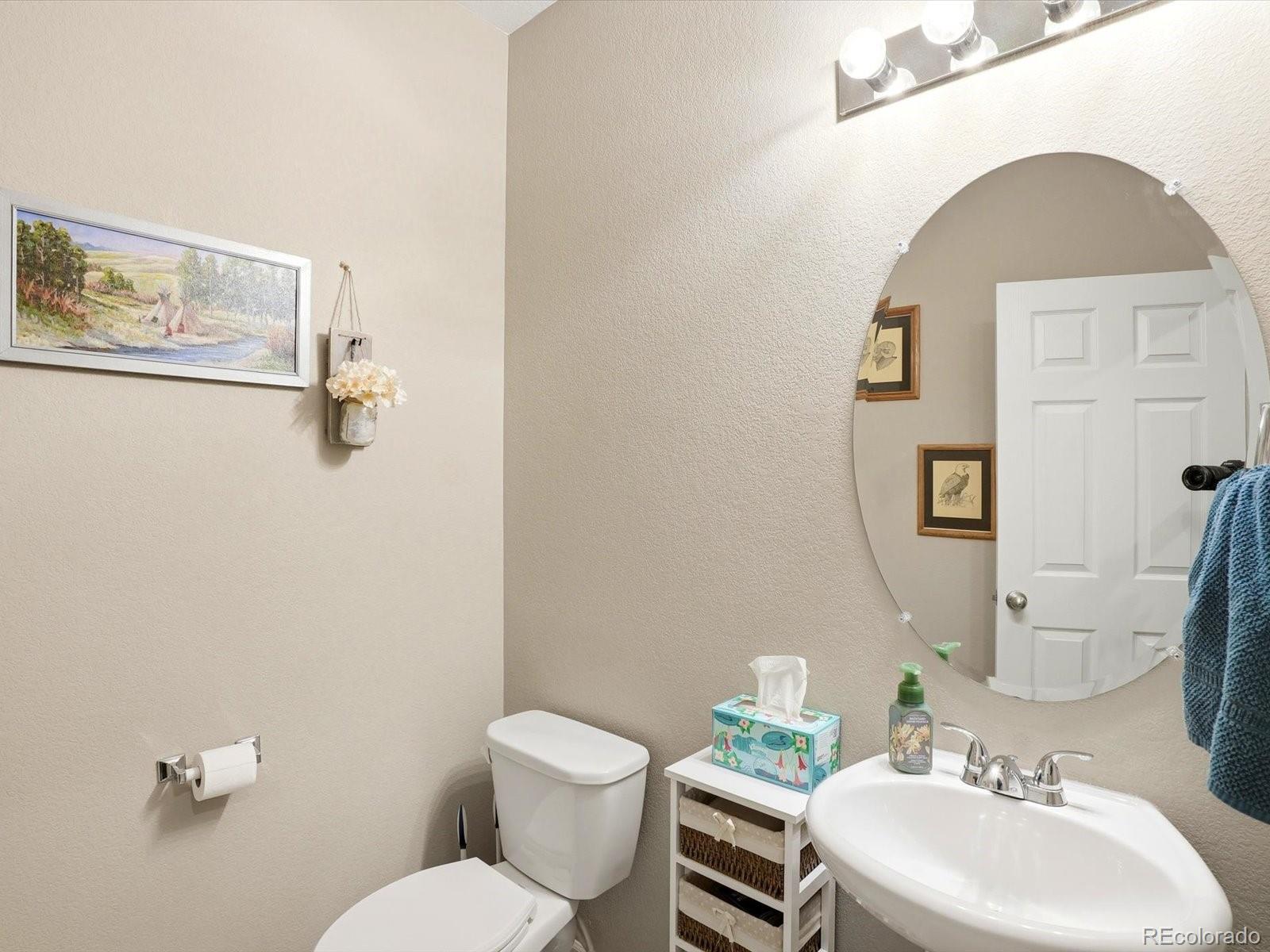 MLS Image #6 for 10261 e telluride court,commerce city, Colorado