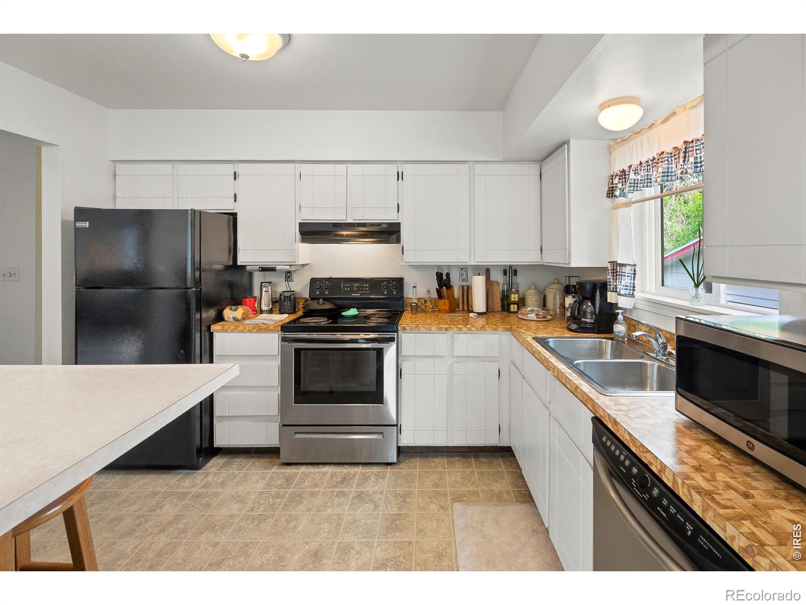 MLS Image #8 for 3133  19th avenue,greeley, Colorado