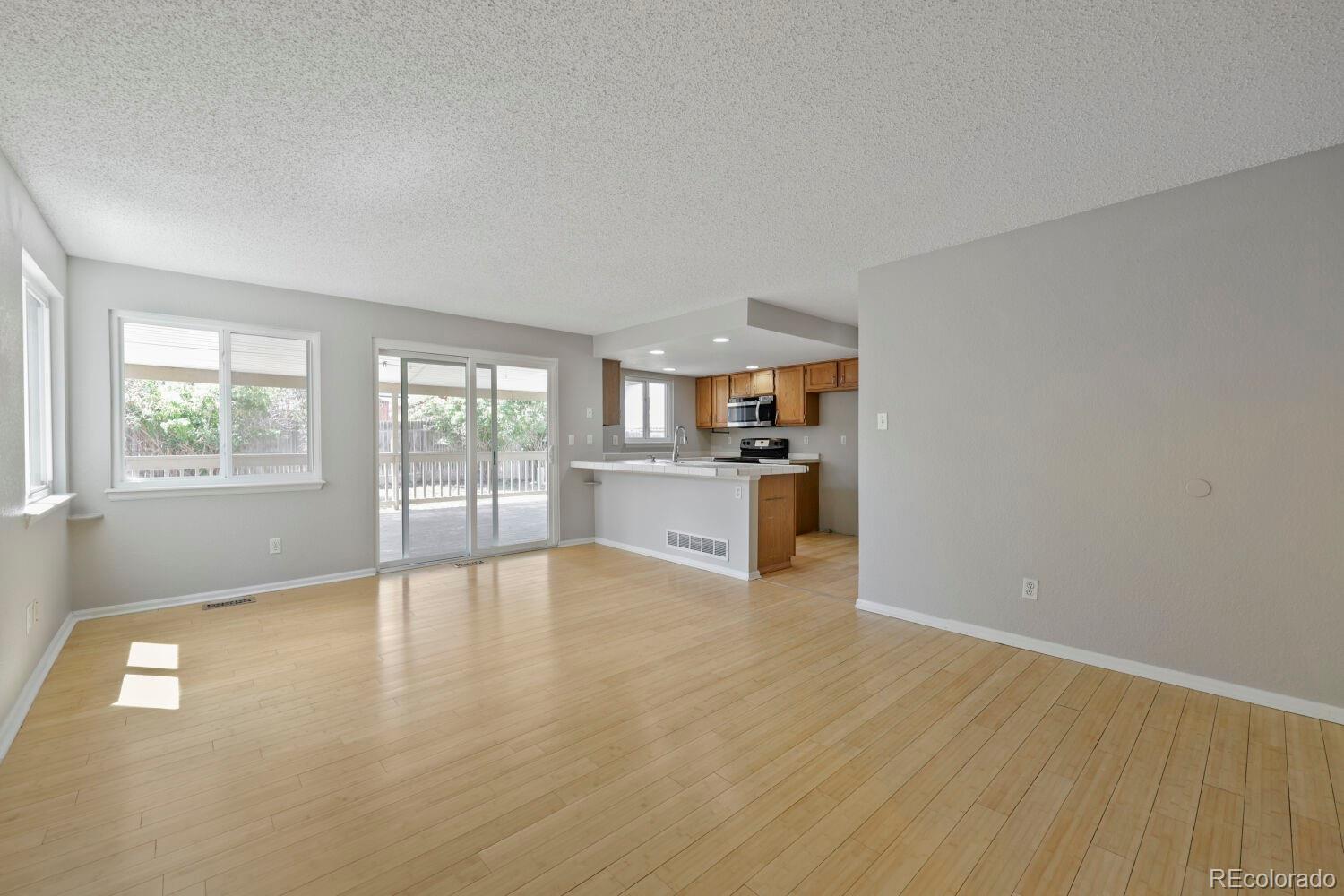 MLS Image #11 for 12131  forest way,thornton, Colorado