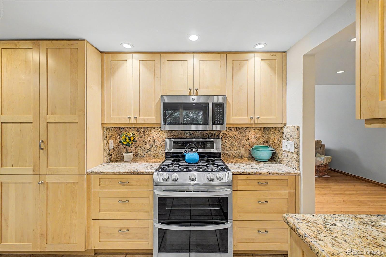 MLS Image #12 for 7730  nelson street,arvada, Colorado