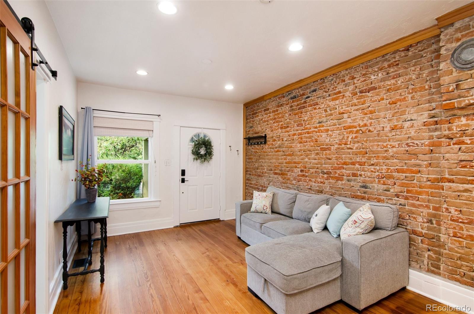 MLS Image #2 for 3034 n high street,denver, Colorado