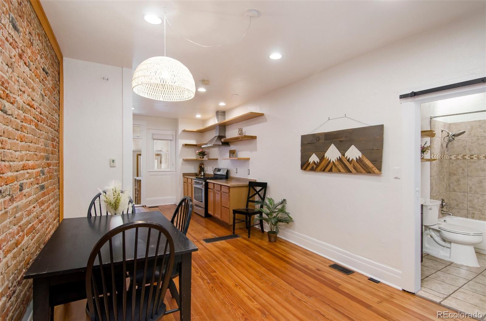 MLS Image #4 for 3034 n high street,denver, Colorado