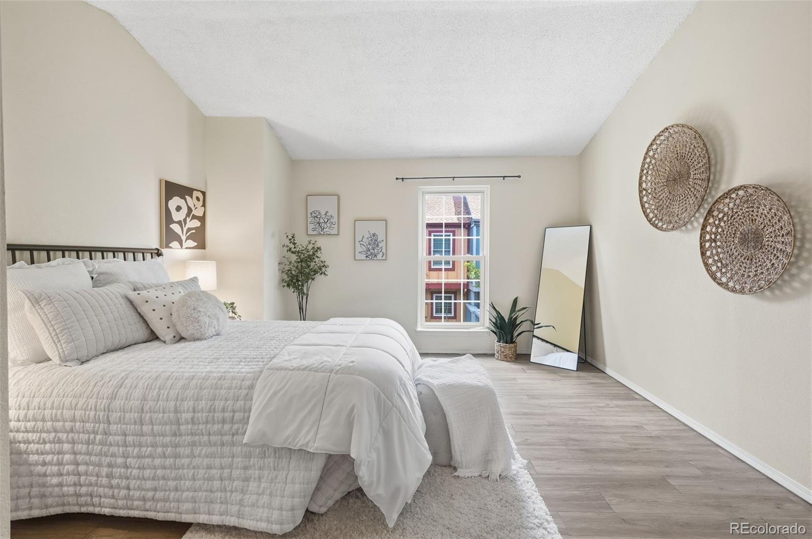 MLS Image #19 for 12043 e hoye drive,aurora, Colorado