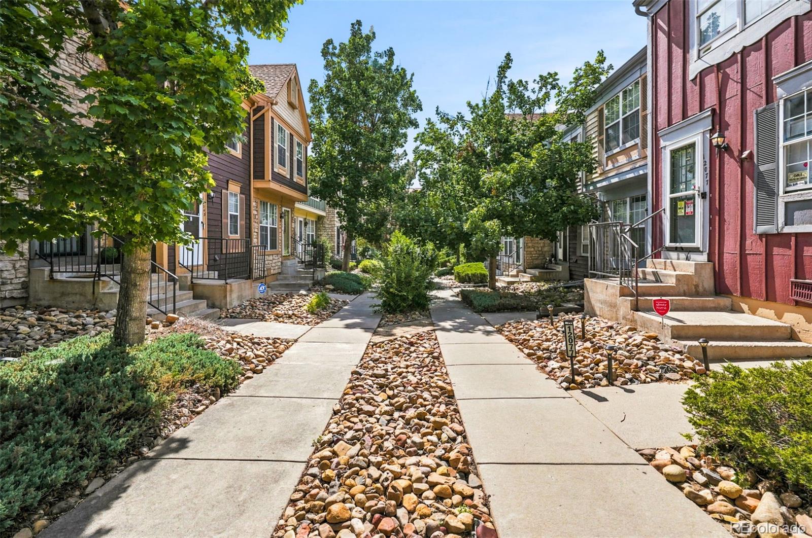 MLS Image #2 for 12043 e hoye drive,aurora, Colorado