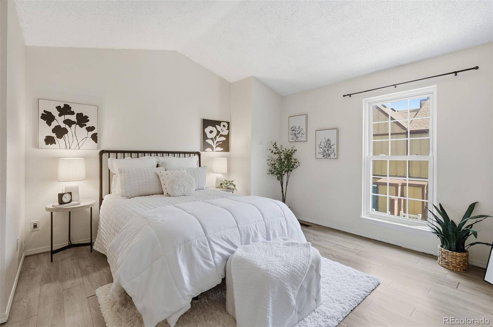 MLS Image #21 for 12043 e hoye drive,aurora, Colorado