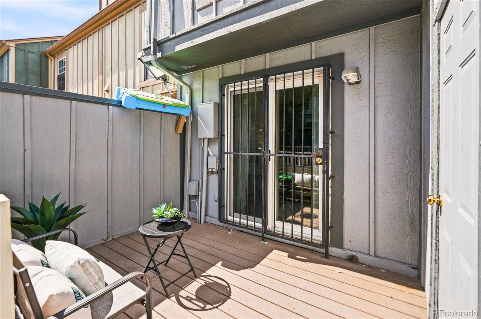 MLS Image #33 for 12043 e hoye drive,aurora, Colorado