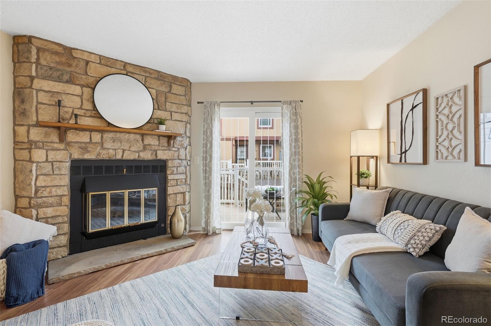 MLS Image #4 for 12043 e hoye drive,aurora, Colorado