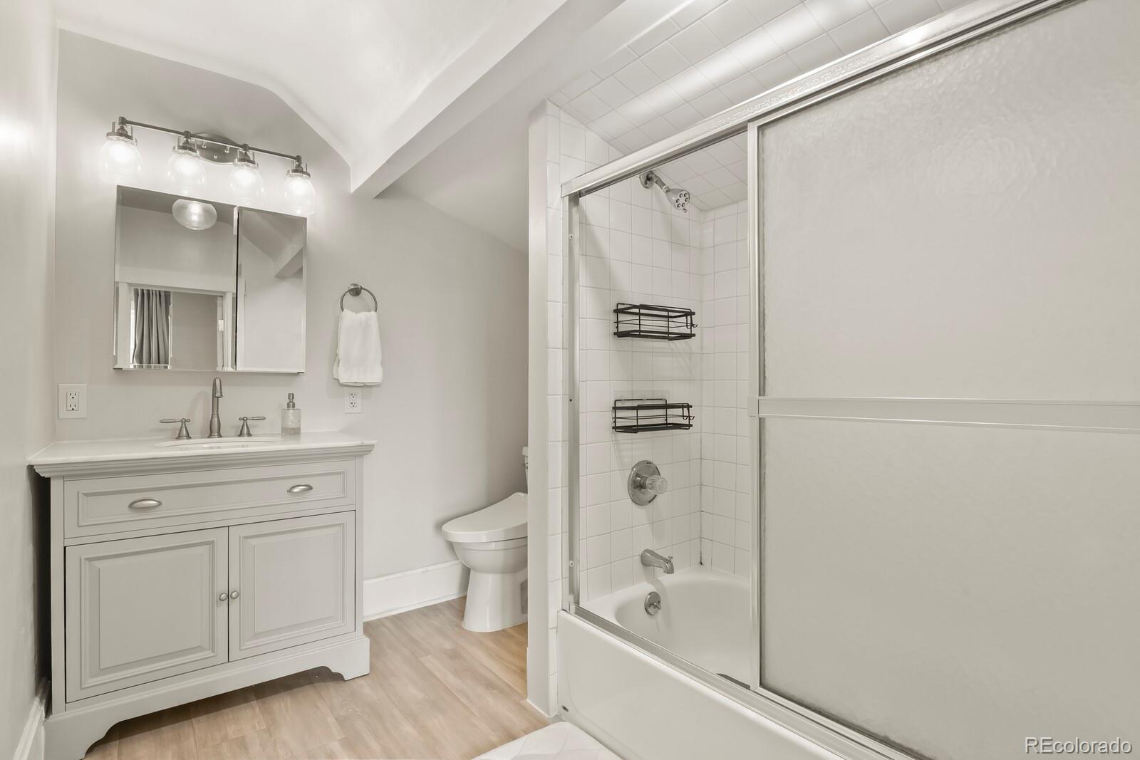 MLS Image #28 for 2952 n vine street,denver, Colorado