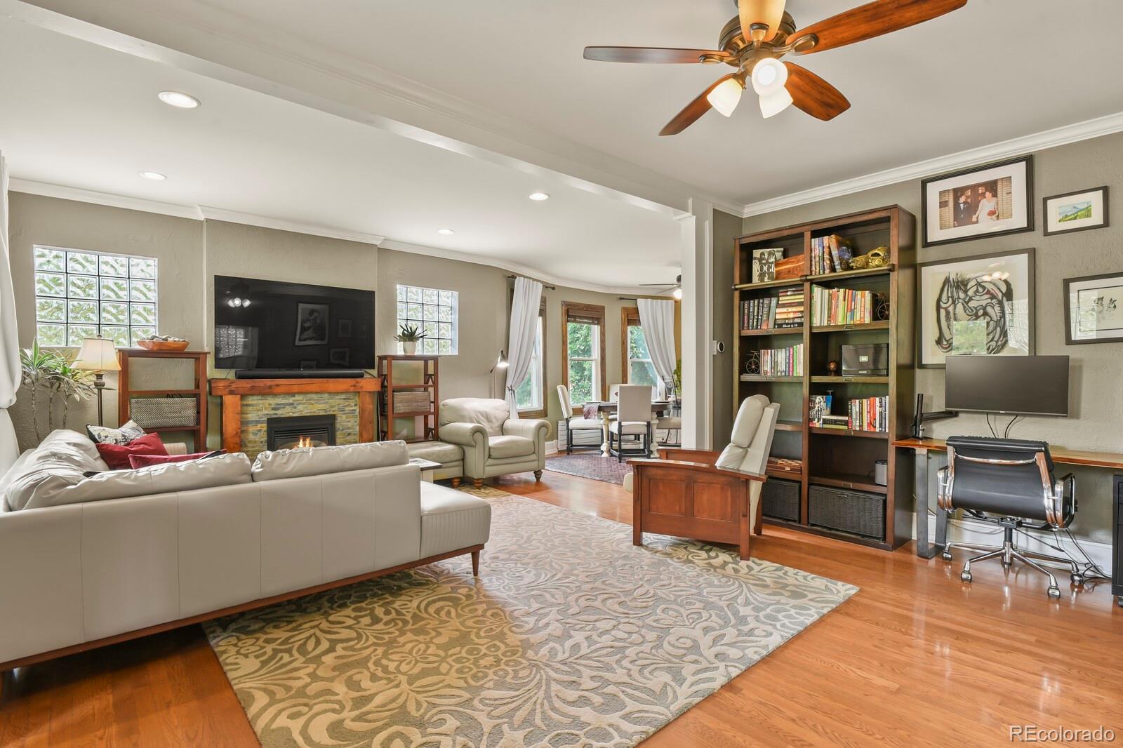MLS Image #3 for 2952 n vine street,denver, Colorado