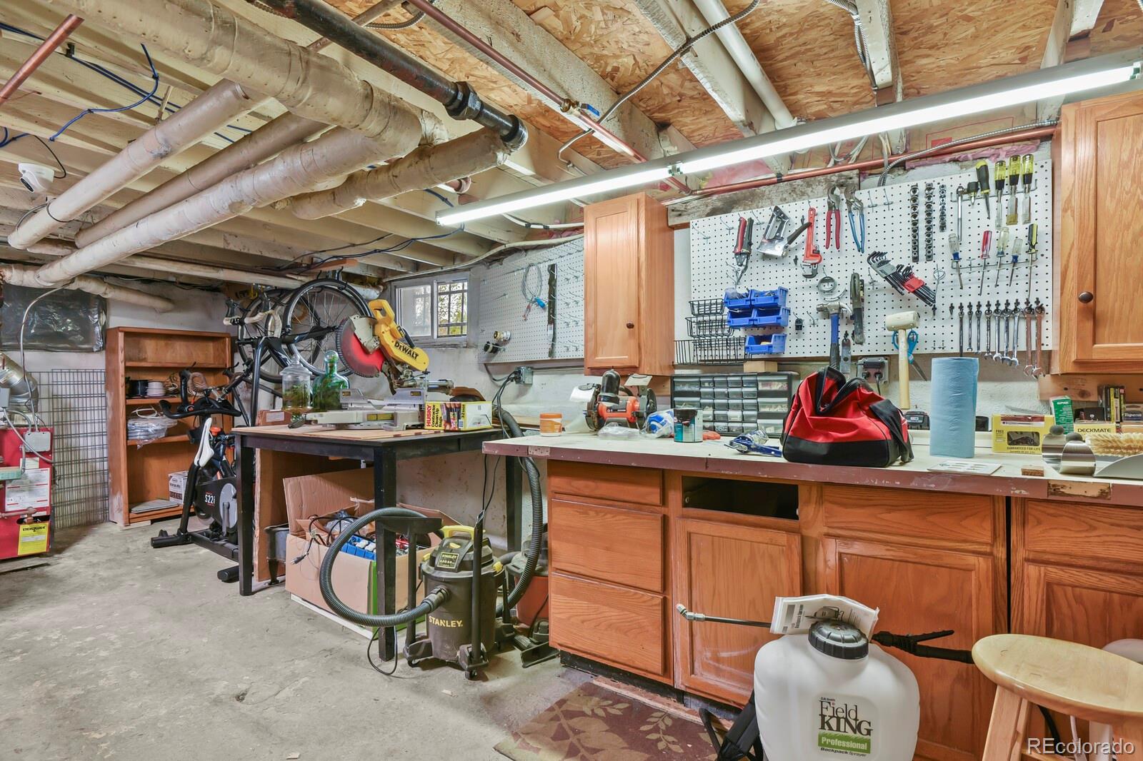 MLS Image #31 for 2952 n vine street,denver, Colorado