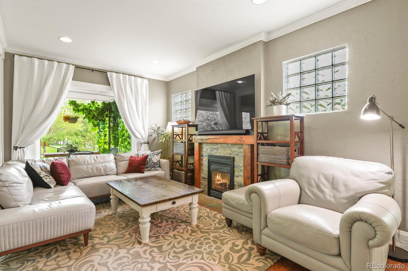 MLS Image #6 for 2952 n vine street,denver, Colorado