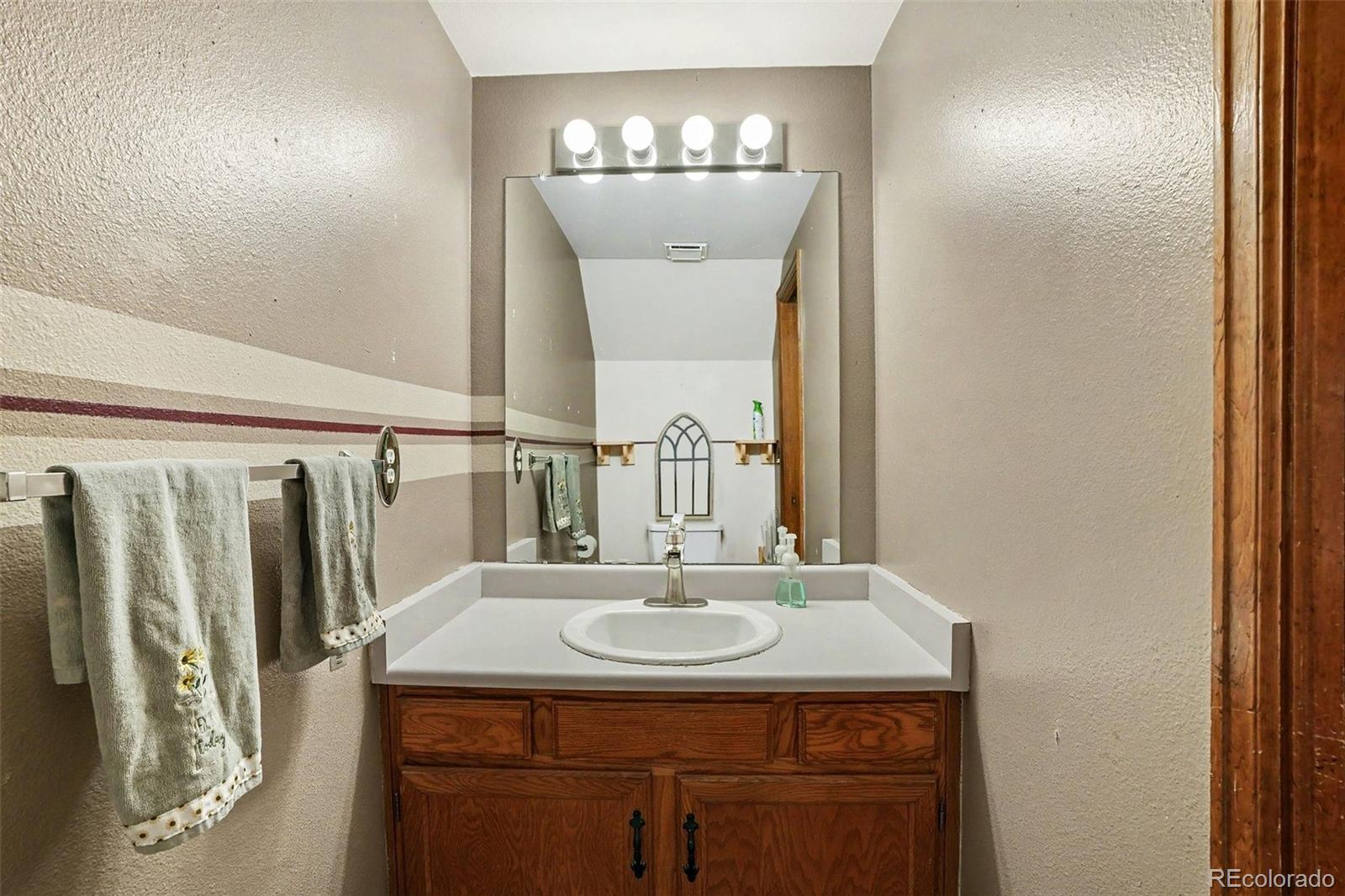 MLS Image #10 for 1806 s pagosa way,aurora, Colorado