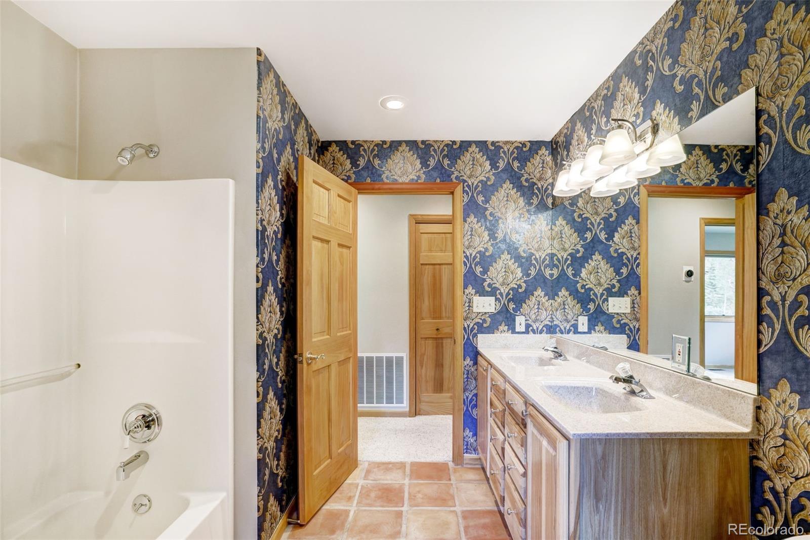 MLS Image #14 for 566  blue river road,blue river, Colorado