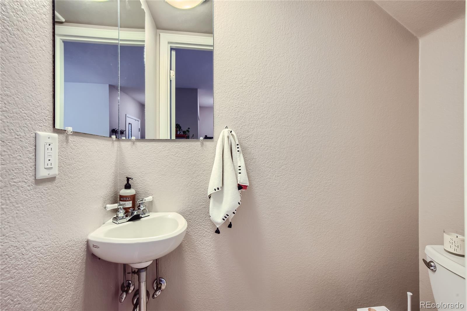 MLS Image #13 for 3068  umatilla street,denver, Colorado