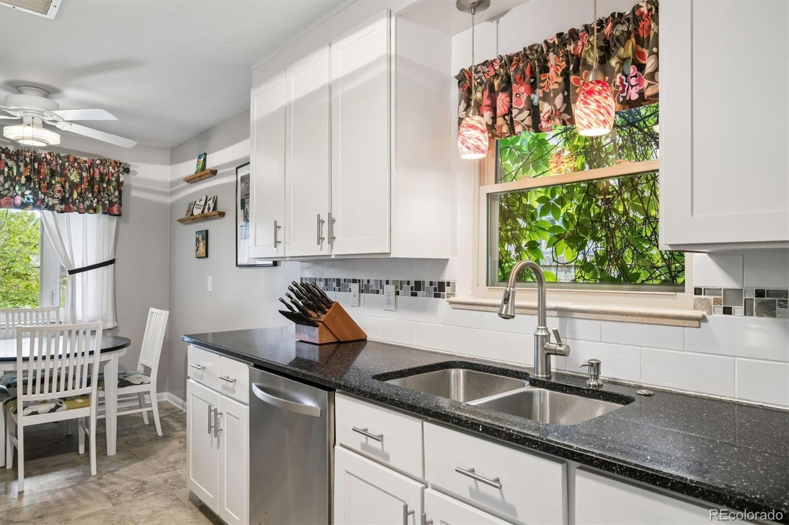 MLS Image #17 for 2835  dahlia street,denver, Colorado