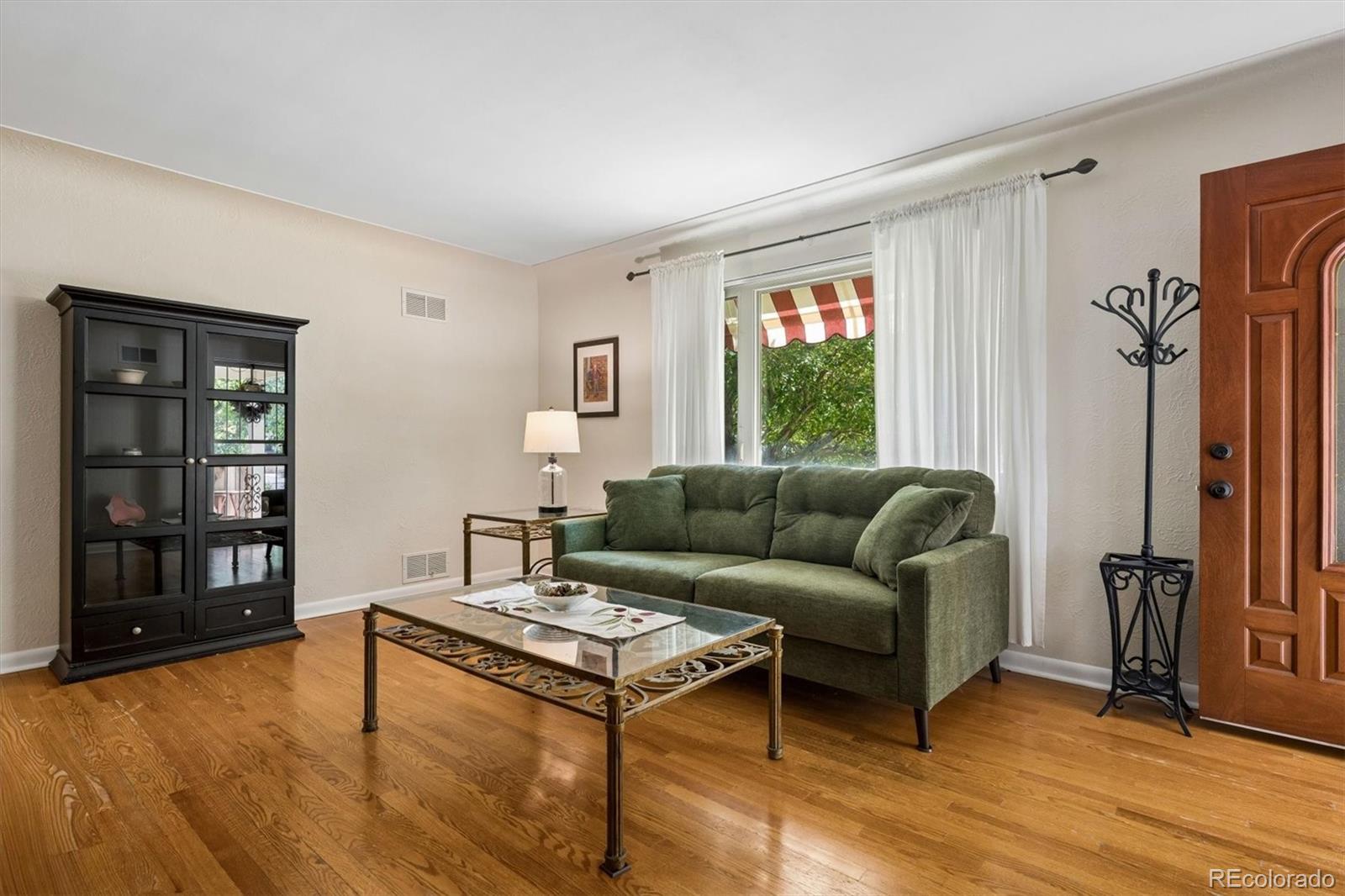 MLS Image #3 for 2835  dahlia street,denver, Colorado