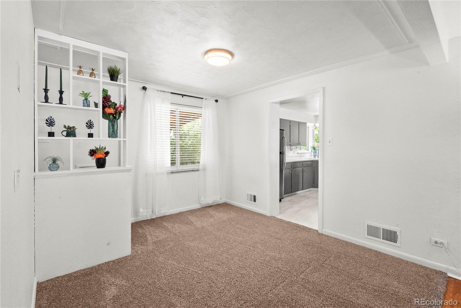 MLS Image #18 for 4645 e colorado avenue,denver, Colorado