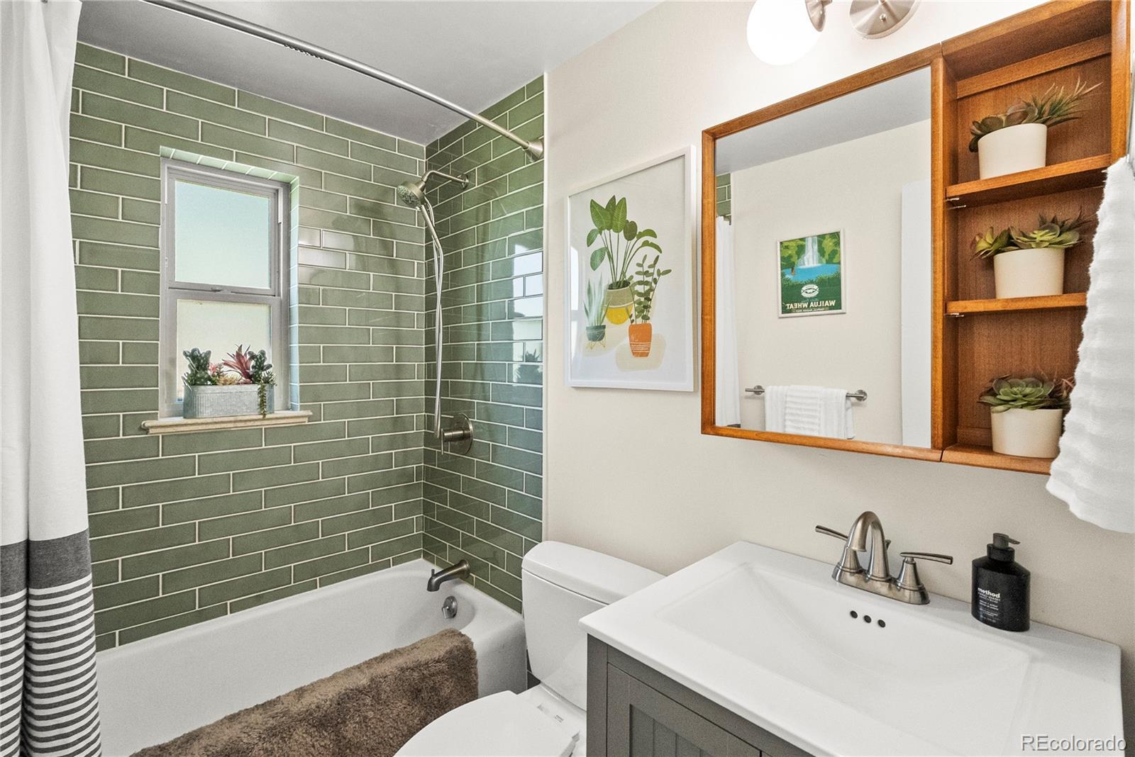 MLS Image #7 for 4645 e colorado avenue,denver, Colorado