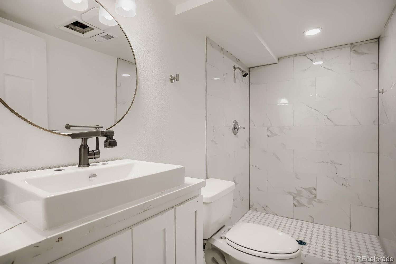 MLS Image #13 for 961 e 83rd place,denver, Colorado
