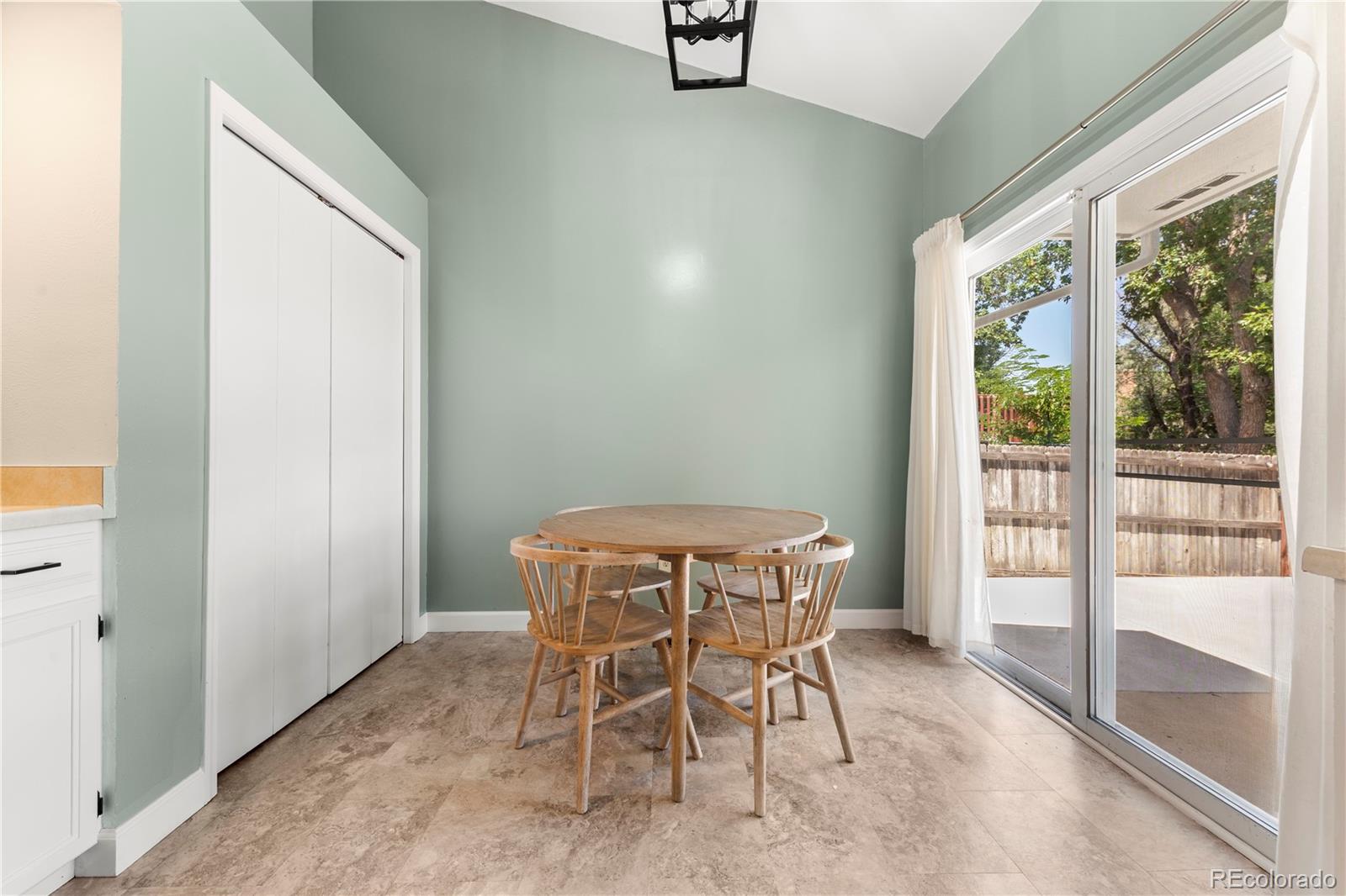 MLS Image #11 for 19355 e greenwood place,aurora, Colorado