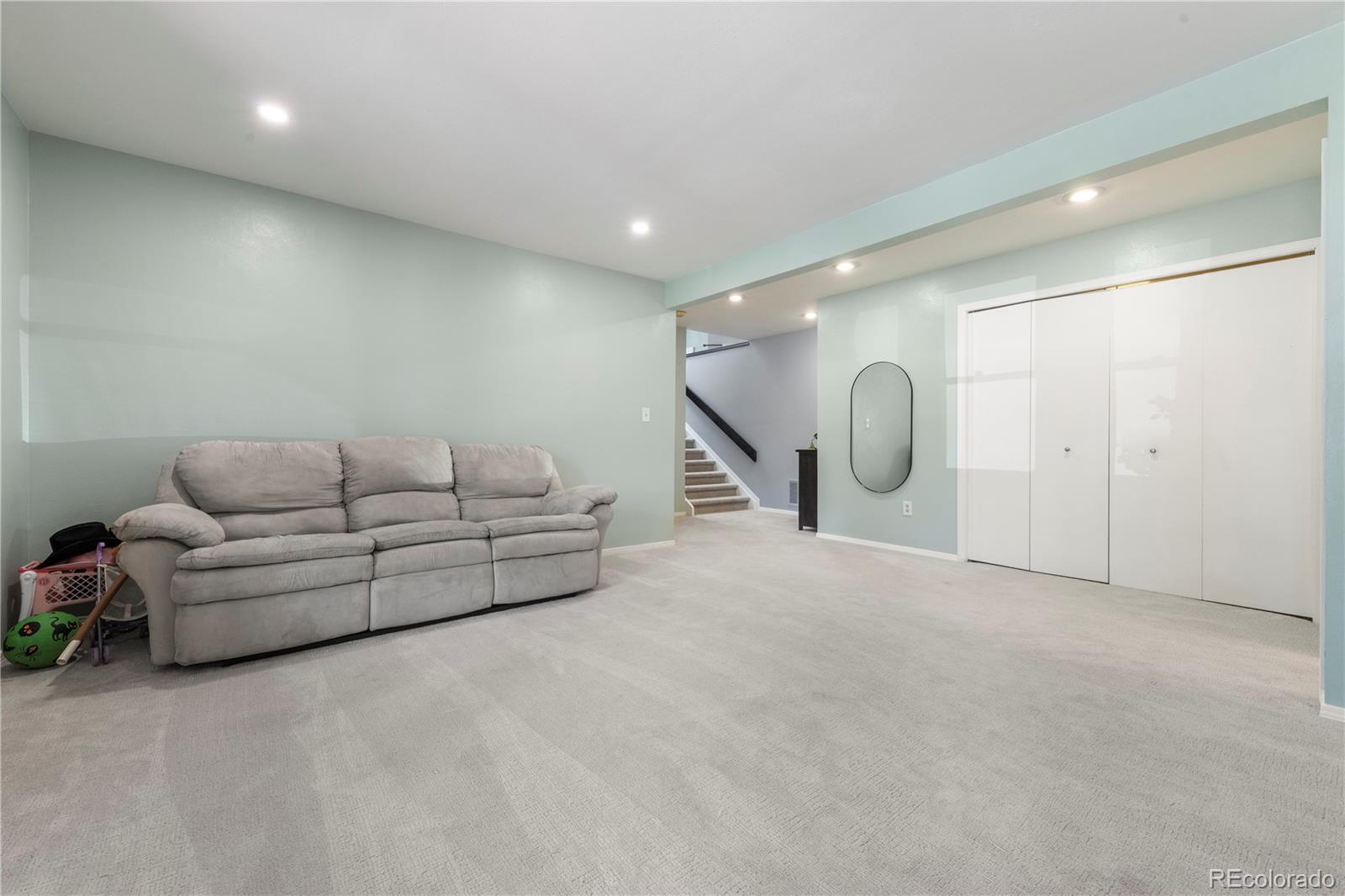 MLS Image #22 for 19355 e greenwood place,aurora, Colorado