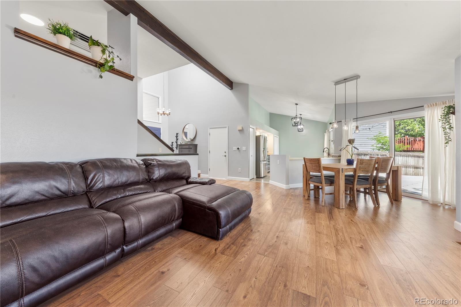 MLS Image #6 for 19355 e greenwood place,aurora, Colorado