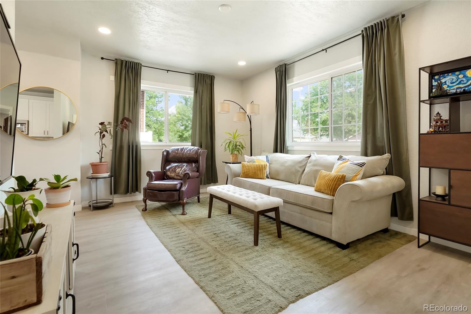 MLS Image #3 for 517  locust street,windsor, Colorado