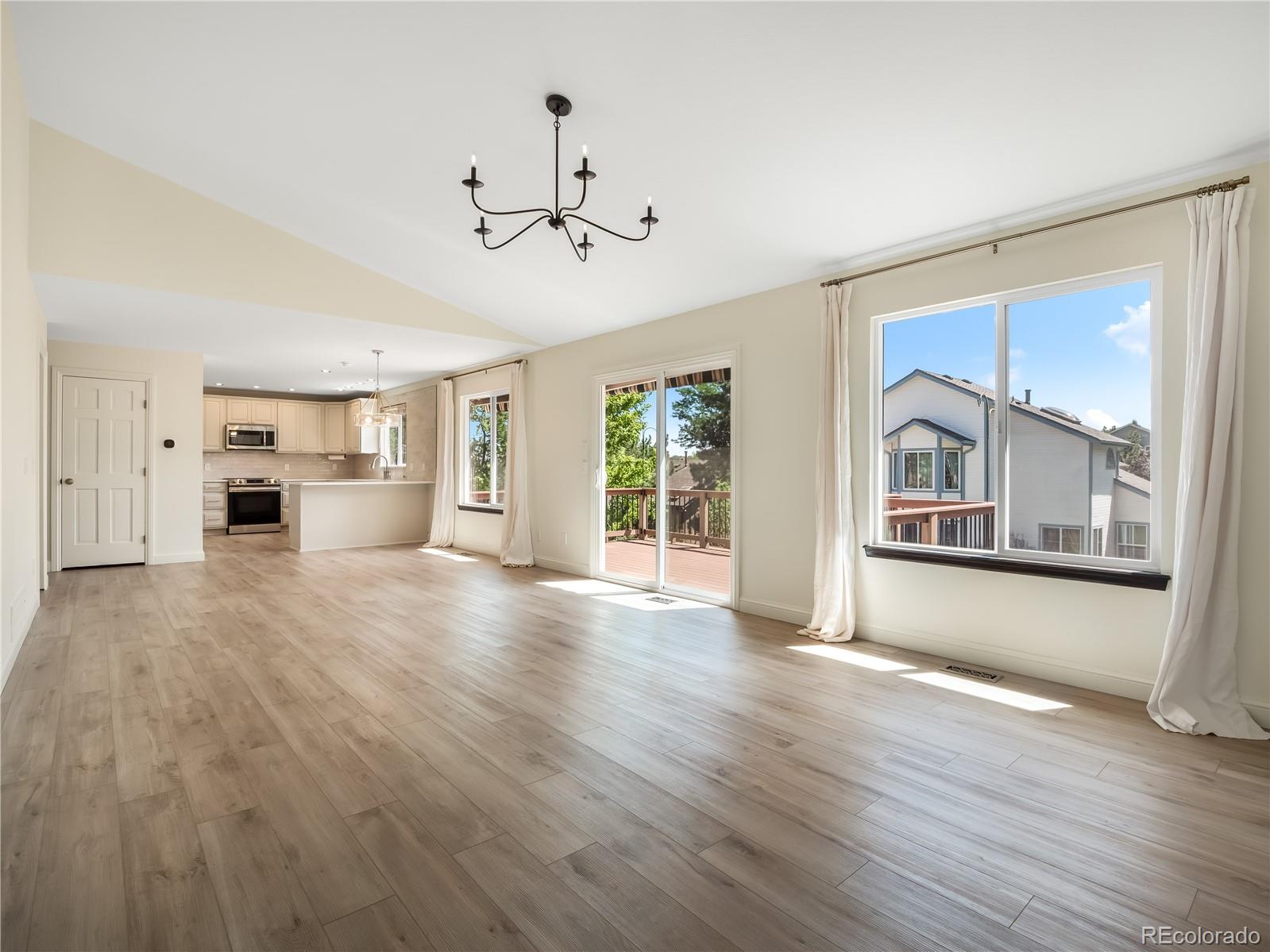 MLS Image #11 for 9304  montrose way,littleton, Colorado