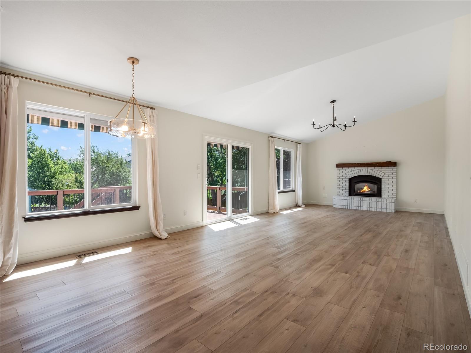 MLS Image #12 for 9304  montrose way,littleton, Colorado