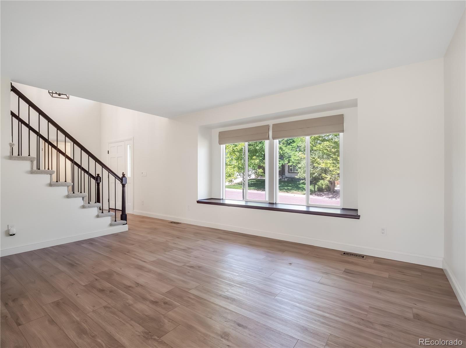 MLS Image #15 for 9304  montrose way,littleton, Colorado