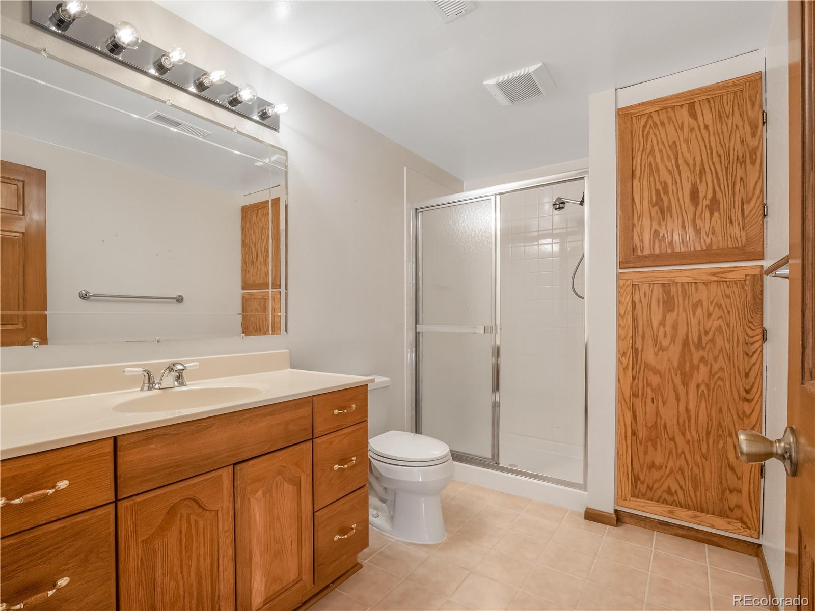 MLS Image #29 for 9304  montrose way,littleton, Colorado