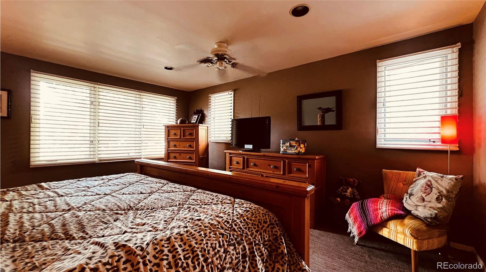 MLS Image #21 for 6560 e colorado drive,denver, Colorado